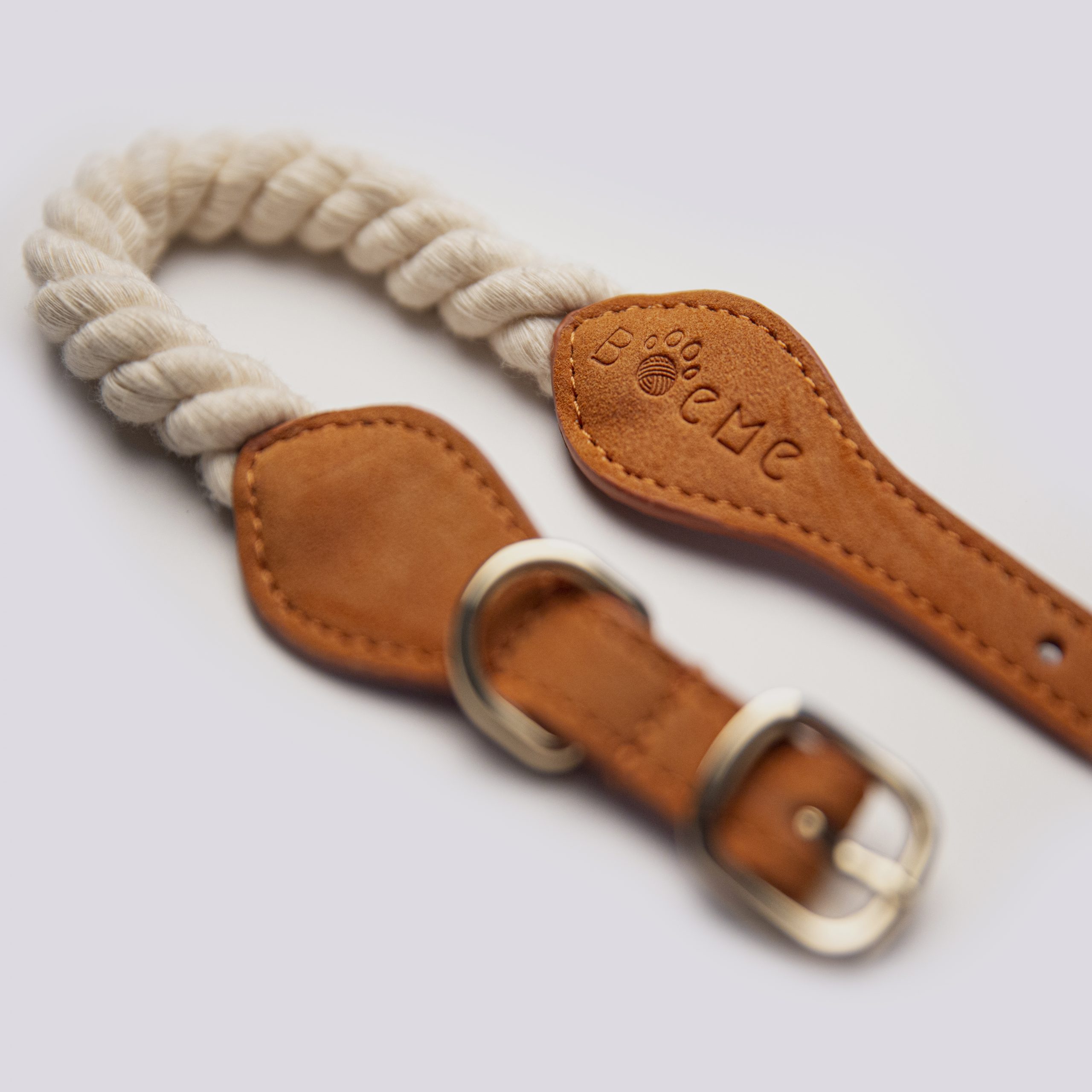 Le Nuage Handcrafted Rope Collar - Image 3